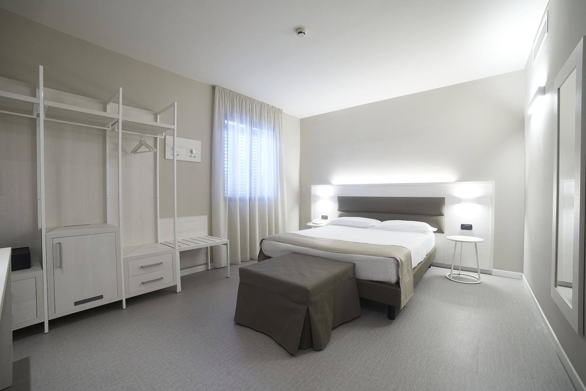 Hotel Concorde Camerano Exteriör bild