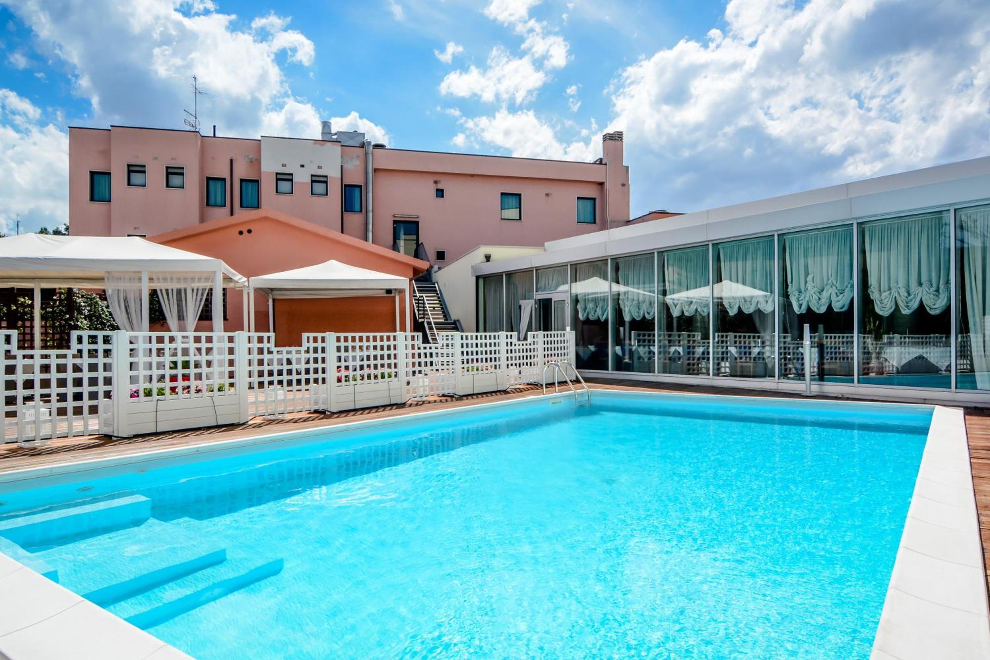 Hotel Concorde Camerano Exteriör bild